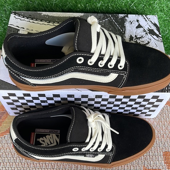 Vans Men’s Chukka Low Sid Black/Gum VN0A5KQZB9M Skate Sneakers - Picture 3 of 16